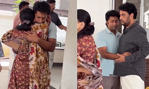 Kushboo-SundharC at Bhakyaraj house