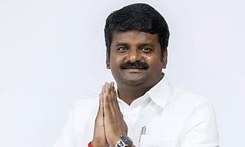 சி. விஜயபாஸ்கர் ராஜினாமாவை எதிர்த்து அதிமுக வழக்கு!