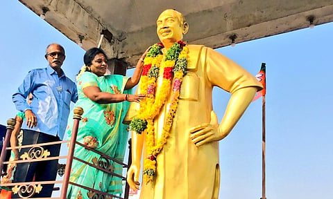 Tamizhisai Soundararajan