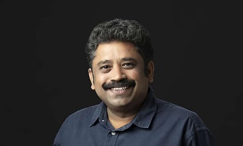 மேகதாது அணை: ஒரு செங்கலைக்கூட கர்நாடகா வைக்க முடியாது... சீனு ராமசாமியின் முக்கியப் பதிவு...