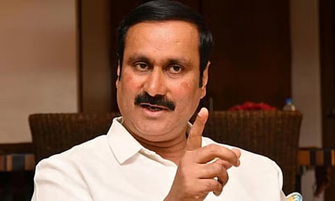 நாக்பூரில் இறக்கிவிடப்பட்ட தமிழ்நாடு விவசாயிகள்: மகாராஷ்டிராவிடம் அரசு விளக்கம் கோரவேண்டும் - அன்புமணி வலியுறுத்தல்