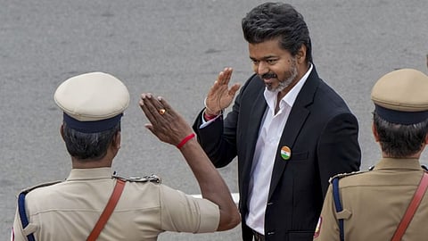 தமிழ்நாடு காவலர் தினம் - முதலமைச்சர் விஜய் வாழ்த்து!