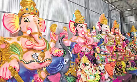 Vinayagar statue