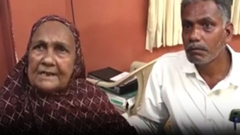 மூதாட்டியை விசில் சின்னத்திற்கு வாக்களிக்கக் கூறியதாக புகார் - தாராபுரம் தேர்தல் அலுவலர் தங்கமணி மாற்றம்!