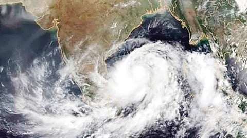 தமிழகம்- ஆந்திராவில் மழைக்கு வாய்ப்பு