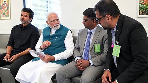 Prime Minister Modi-Chief Minister Vijay