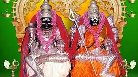 ஞானமூர்த்தீஸ்வரர் - முத்தாரம்மன்