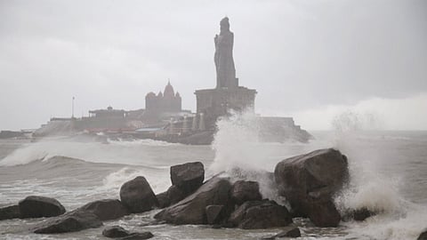 Thiruvalluvar statue in kanyakumari