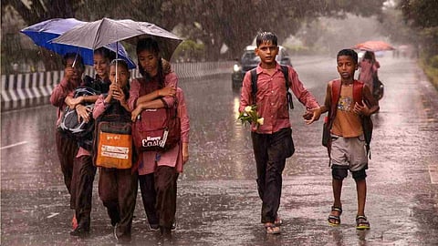 திண்டுக்கல் மாவட்டத்தில் நாளை பள்ளிகளுக்கு மட்டும் விடுமுறை!