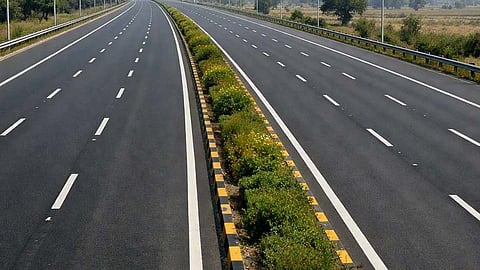 சென்னை சோழிங்கநல்லூர்- கோவளம் இடையே இணைப்பு சாலை அமைக்க திட்டம்: நெடுஞ்சாலைத்துறை டெண்டர் கோரியது