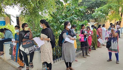 கோவையில் இன்று குடிமைப்பணிக்கான முதல் நிலை தேர்வு