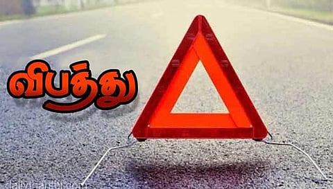 பரமத்திவேலூர் அருகே மோட்டார்சைக்கிள்கள் நேருக்கு நேர் மோதல்