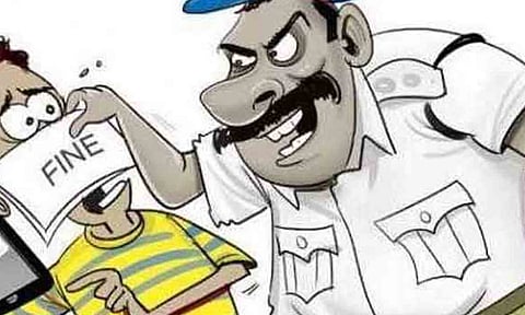 30 கி.மீ. வேகத்துக்கு மேல் செல்ல கூடாது: தொப்பூர் மலைப்பாதையில் அதிவேகமாக சென்ற 6,693 வாகனங்களுக்கு அபராதம் விதிப்பு- 40 லட்சத்து 60 ஆயிரத்து 25 ஆயிரம் ரூபாய் வசூல்