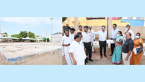 சிவகங்கை வாரசந்தையில் மேற்கொள்ளப்பட்டுவரும்திட்ட பணிகள் குறித்து நகராட்சி நிர்வாக இயக்குநர் பொன்னையா, கலெக்டர் மதுசூதன் ரெட்டி ஆகியோர் ஆய்வு செய்தனர்.