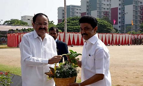 வெங்கையா நாயுடு, மு.க.ஸ்டாலின்