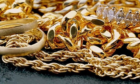 இரணியல் அருகே தனியார் வங்கியில் போலி நகை அடகு வைத்து மோசடி