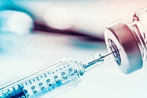 21-ந்தேதி சிறப்பு தடுப்பூசி முகாம்- 1.50 கோடி பேருக்கு கொரோனா தடுப்பூசி செலுத்த இலக்கு