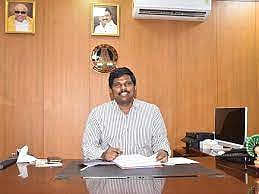 பழகுடியின மாணவர்கள் அரசு தேர்வுக்கு இலவச பயிற்சி பெற விண்ணப்பிக்கலாம் - திருச்சி கலெக்டர் தகவல்