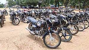 குற்ற வழக்குகளில் பறிமுதலான வாகனங்கள் ஏலம்