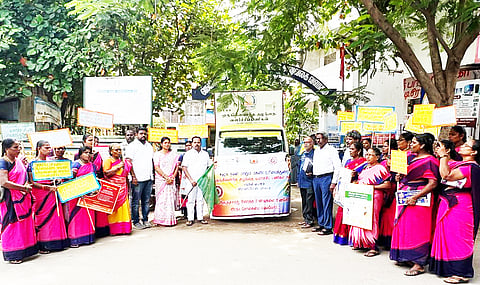 ராணிப்பேட்டையில் 3 போலீசார் சஸ்பெண்டு