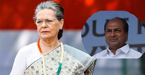 ஏ.கே.அந்தோணியுடன் சோனியா திடீர் சந்திப்பு