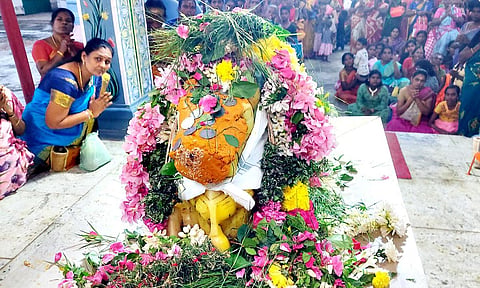 சனிபிரதோஷ வழிபாடு