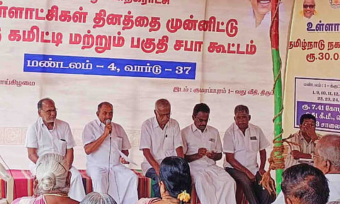 துணைமேயர் எம்.கே.எம். பாலசுப்பிரமணியம் தலைமையில் பகுதி சபா கூட்டம் நடந்த போது எடுத்த படம்.