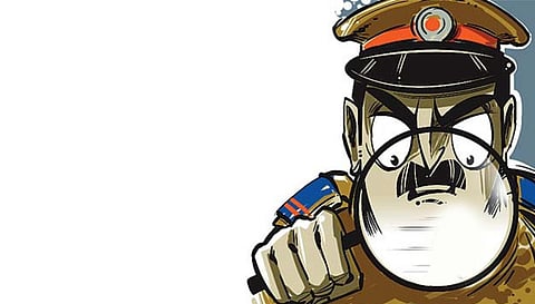 சேலத்தில் போலி கூட்டுறவு வங்கியில் குற்றப்பிரிவு போலீசார் அதிரடி சோதனை
