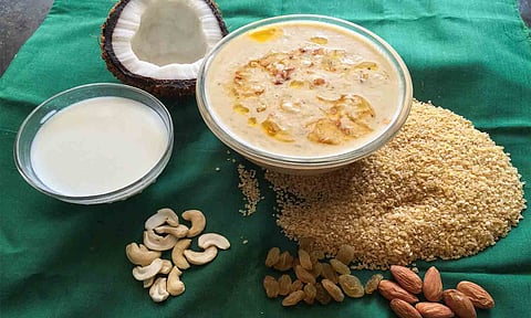கோதுமை ரவையில் சூப்பரான பாயாசம் செய்யலாம் வாங்க...