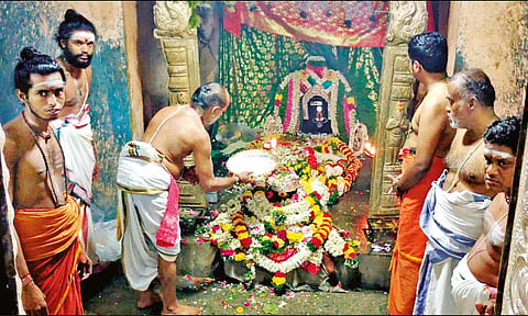 பொது ஆவுடையார் கோவில் கார்த்திகை முதல் சோமவார விழாவில் திரளான பக்தர்கள் பங்கேற்பு