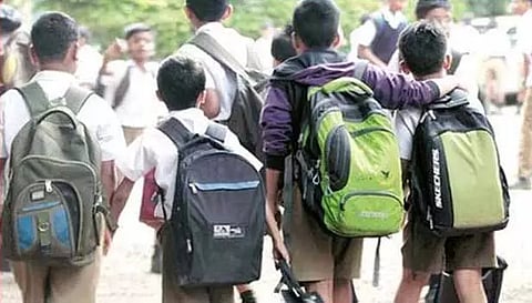 சென்னையில் நாளை பள்ளிகள் இயங்கும் என அறிவிப்பு