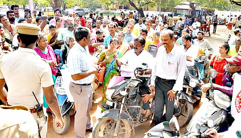 ராஜாஜி பூங்காவில் மாற்றுத்திறனாளிகளுக்கு கட்டணம் வசூலிக்கக்கூடாது