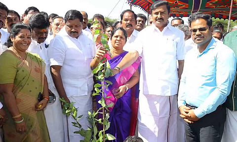 தாராபுரத்தில் ரூ.11.38 கோடியில் புதிய அரசு கலைக்கல்லூரி கட்டும் பணி