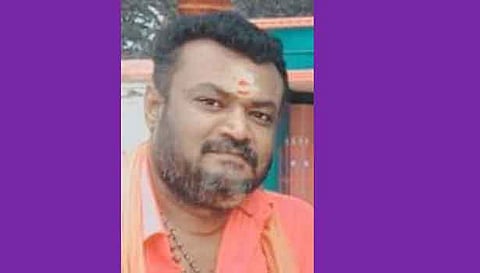 டிரைவர் ஆனந்த்.
