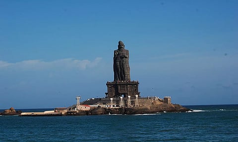 கன்னியாகுமரி திருவள்ளுவர் சிலை 