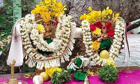  தோரணமலை முருகன் கோவிலில் நடராஜருக்கு ஆருத்ரா தரிசன பூஜை நடைபெற்ற காட்சி.