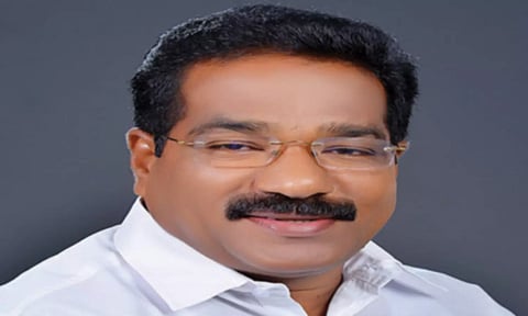 மேயர் மகேஷ் 