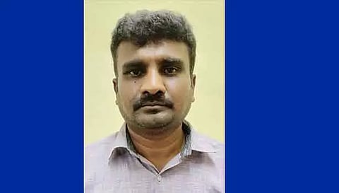 மின்வாரிய ஊழியர் உதயகுமார் 