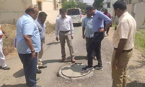 வளா்ச்சி திட்டப்பணிகளை விரைந்து முடிக்க வேண்டும் - கலெக்டர் அறிவுறுத்தல்