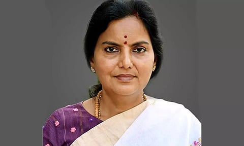 தெலுங்கானா மாநில தலைமை செயலாளர் சாந்திகுமாரி