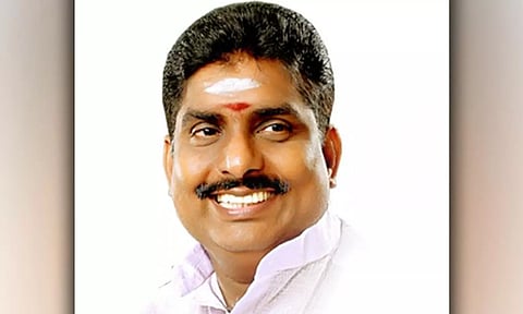 புதிய வைரஸ் பரவல் எதிரொலி- புதுவையில் 11 நாட்கள் பள்ளிகளுக்கு விடுமுறை