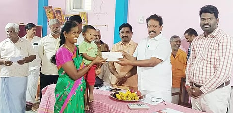 ராஜபாளையத்தில் கூட்டுறவு உற்பத்தி மற்றும் விற்பனை சங்கத்தின் மகாசபை கூட்டம் தங்கபாண்டியன் எம்.எல்.ஏ. தலைமையில் நடந்தது. 