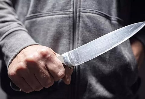 கோவையில் குடிபோதையில் கூலித்தொழிலாளி குத்திக்கொலை