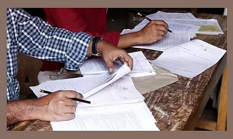 எஸ்.எஸ்.எல்.சி. விடைத்தாள் திருத்தும் பணி 4 மையங்களில் நடக்கிறது