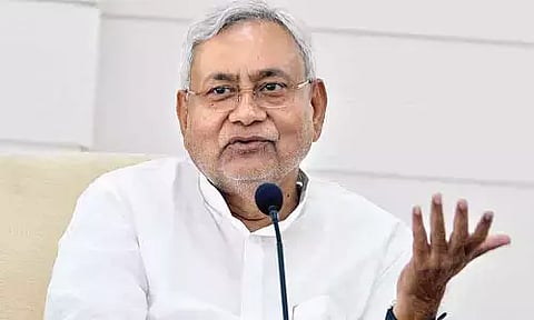 முதல் மந்திரி நிதிஷ்குமார்