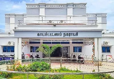 காயல்பட்டினத்தில் உரிய அனுமதி பெறாத கழிவு நீர் வாகனங்கள் பறிமுதல் செய்யப்படும் - சுகாதார விதிமுறைகளை அறிவித்து நகராட்சி ஆணையாளர் எச்சரிக்கை