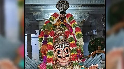திருவெள்ளறை பெருமாள் கோவிலில் கருட சேவை
