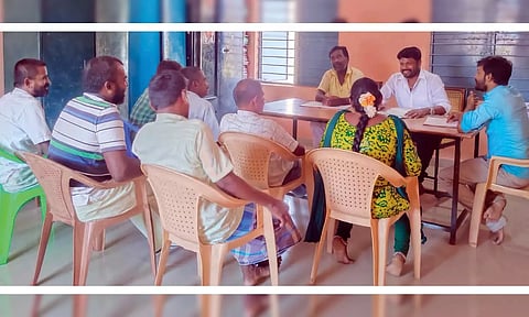கூட்டம் நடைபெற்றபோது எடுத்த படம்.