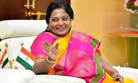 போதை பொருள், கள்ளச்சாராயம் எங்கிருந்து வந்தாலும் கட்டுப்படுத்த வேண்டும்- கவர்னர் தமிழிசை பேட்டி