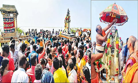 பட்டாபிஷேகம் நிகழ்ச்சி நடைபெற்ற காட்சி.